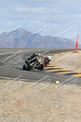 media/Feb-10-2024-CVMA (Sat) [[e9334563a5]]/Race 7 Formula Twins-Formula 40 UL/